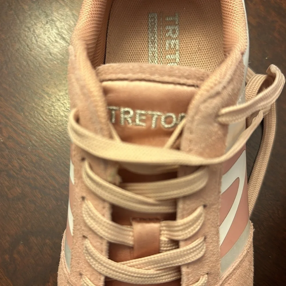 TRETORN Womens Suede Loyola Retro Jogger Sneakers Pink Silver Sz 8.5 Preppy